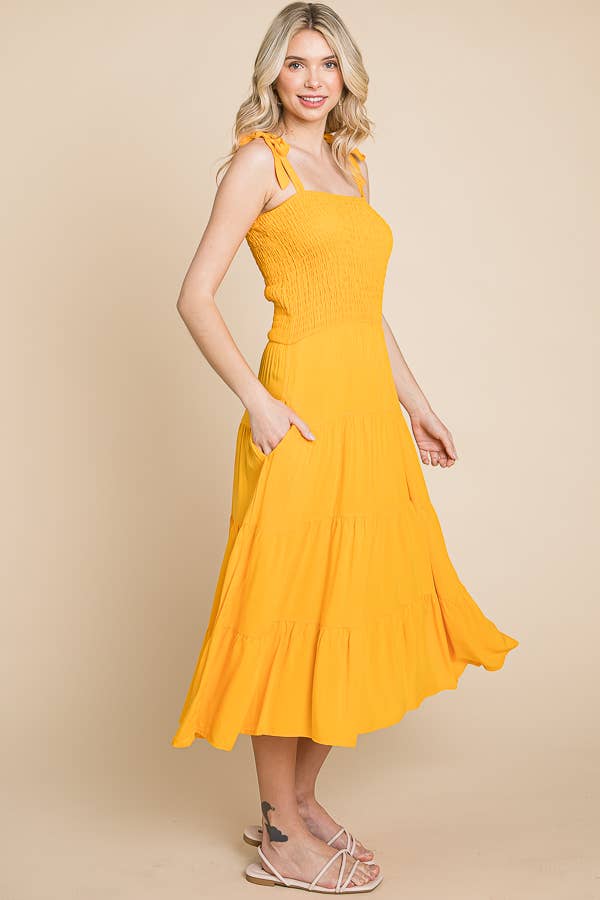 Smocking Tube Tiered Midi Dress: / ALOE GEL