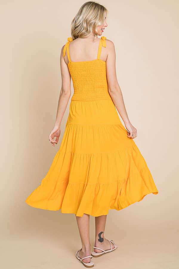 Smocking Tube Tiered Midi Dress: / ALOE GEL
