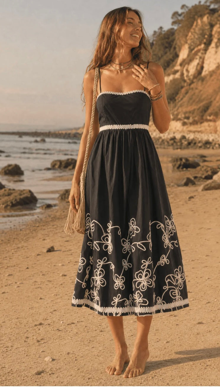 Black Beauty Maxi Dress